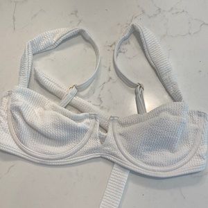 MONDAY SWIMWEAR - CLOVELLY TOP - White ribbed size M